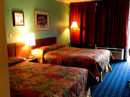 Motel 6 Florence Historic Downtown Экстерьер фото